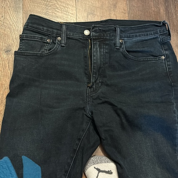 Levi’s Jeans - Picture 2 of 4